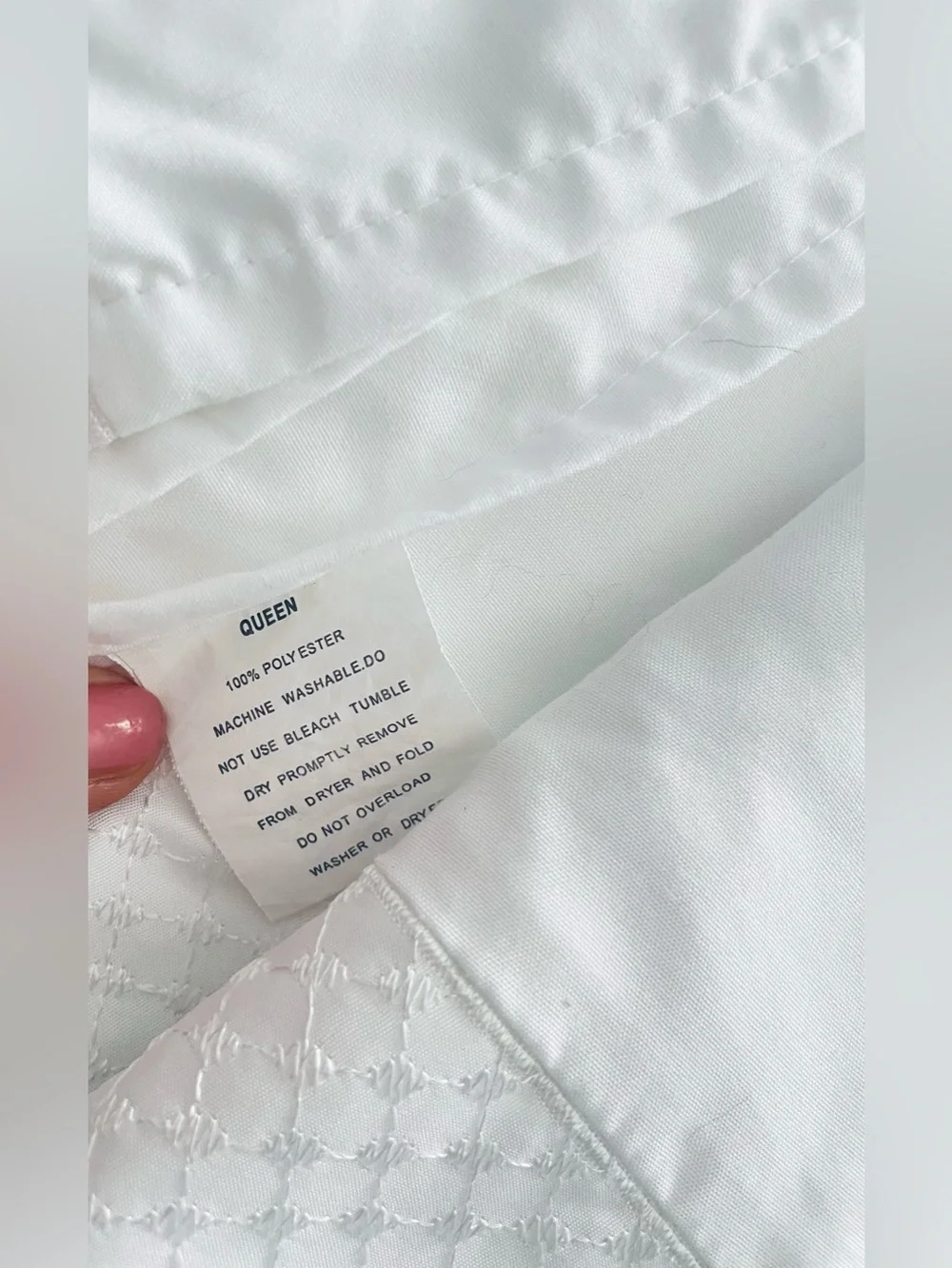 Elegant Flat Sheet White 6” Lace Cuff Polyester Queen Sz